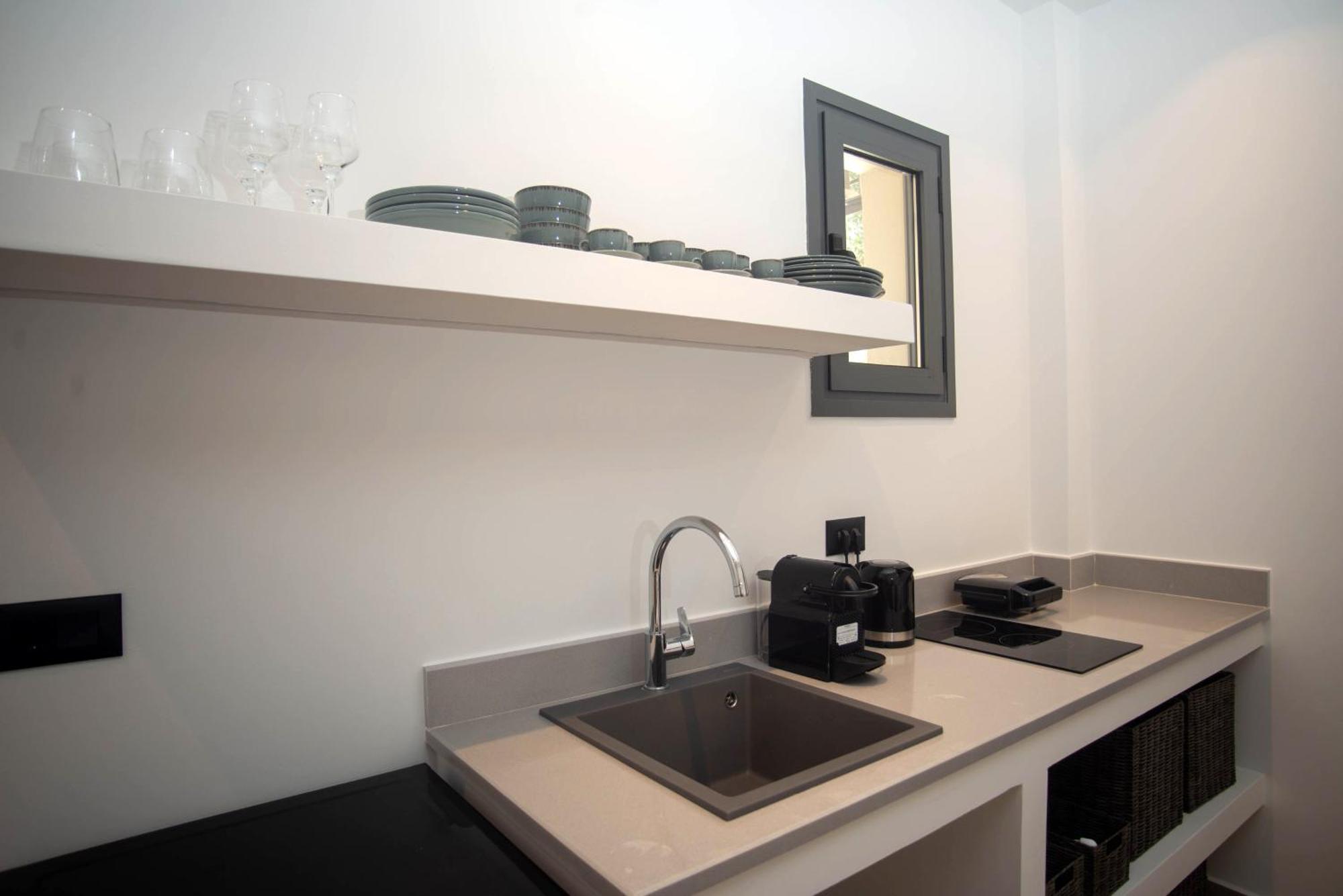 Marea Luxury Suites - Tramontana Koríthion المظهر الخارجي الصورة